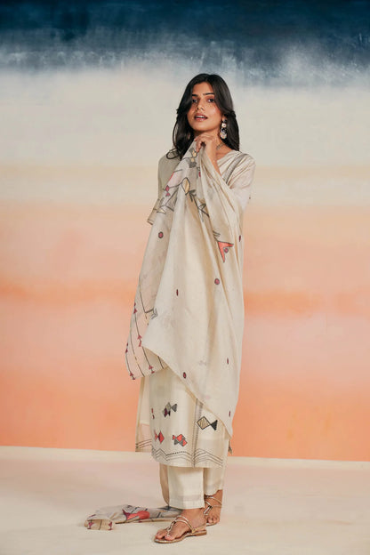 Elegant Beige Viscose Jacquard Suit Set with Silk Thread Work