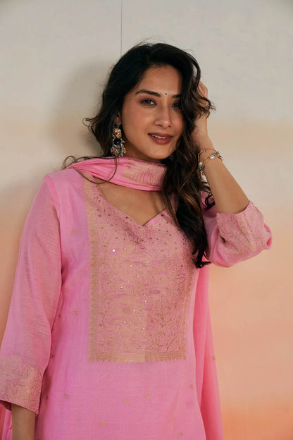 Elegant Pink Chanderi Jacquard Suit Set with Zari & Sequin Work
