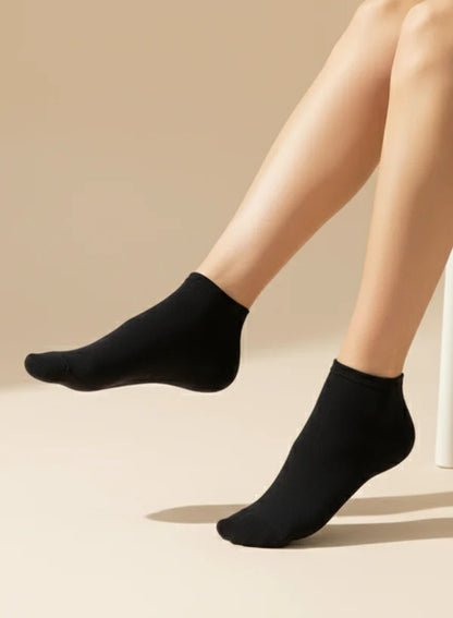 Classic Black Comfort Ankle Socks